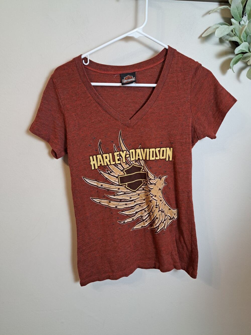 Harley Davidson Women's Red V-neck Shirt Short Sleeve Sz M